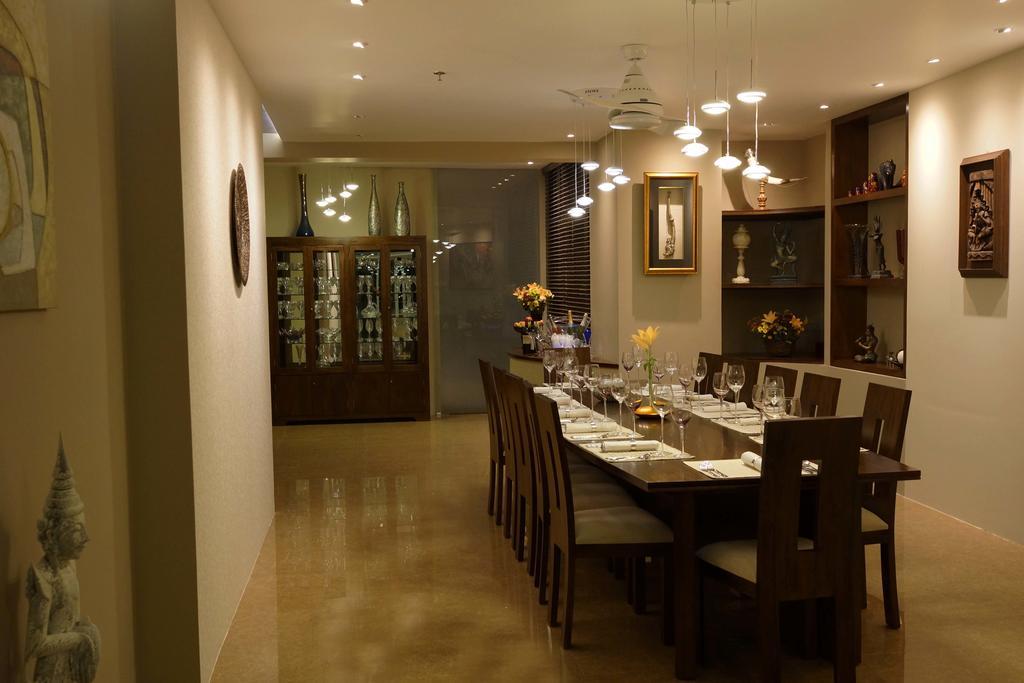 The Penthouse Above Sea Apartment Dehiwala-Mount Lavinia Exterior photo