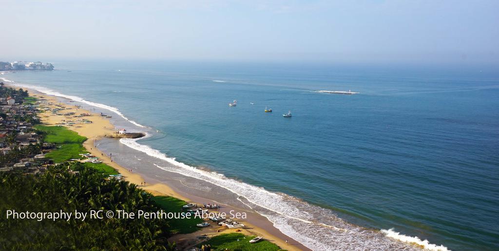 The Penthouse Above Sea Apartment Dehiwala-Mount Lavinia Exterior photo