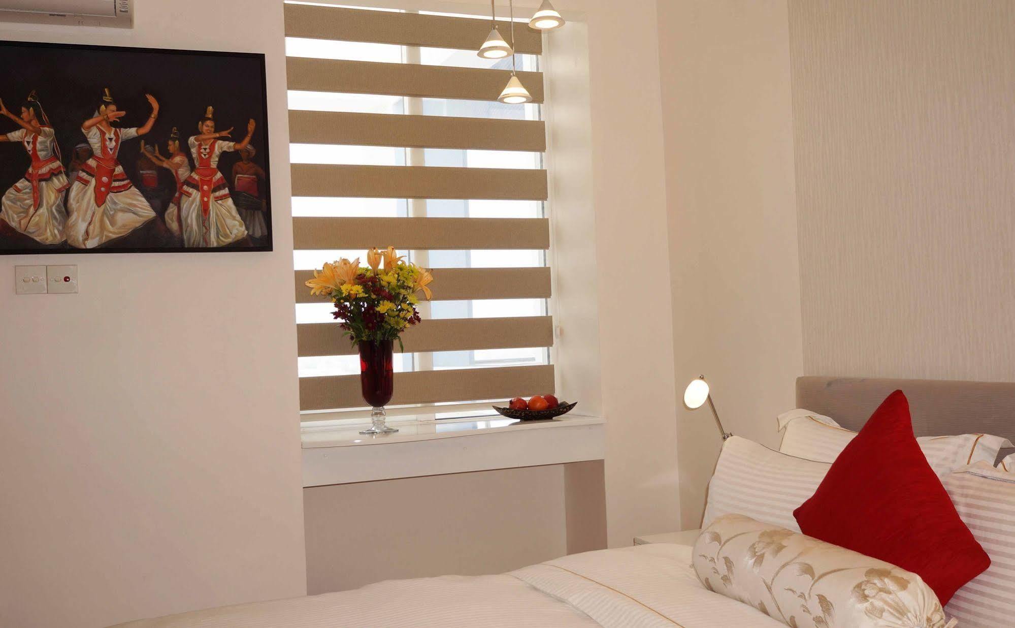 The Penthouse Above Sea Apartment Dehiwala-Mount Lavinia Exterior photo